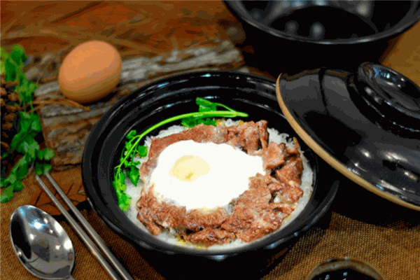 一品香煲仔饭